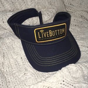 Live Bottom Visor